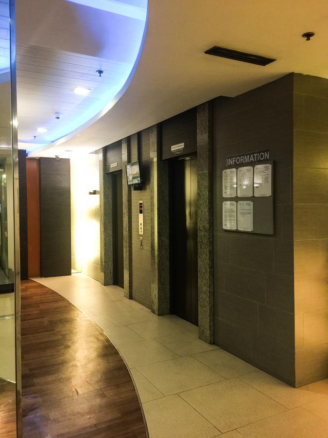 Antel Serenity Suites At Poblacion Makati Makati City Ngoại thất bức ảnh